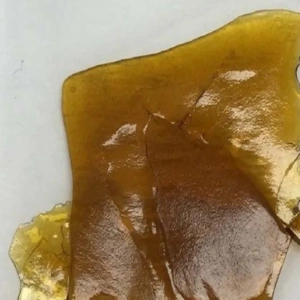 Buy GSC Shatter UK – Girl Scout Cookies THC Wax | Pure THC UK